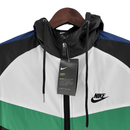 Corta Vento Nike Swoosh - Preto